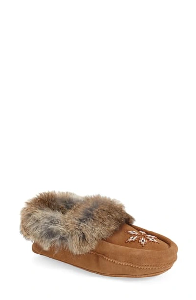 Shop Manitobah Mukluks Kanada Genuine Rabbit Fur Moccasin Slipper In Oak Suede