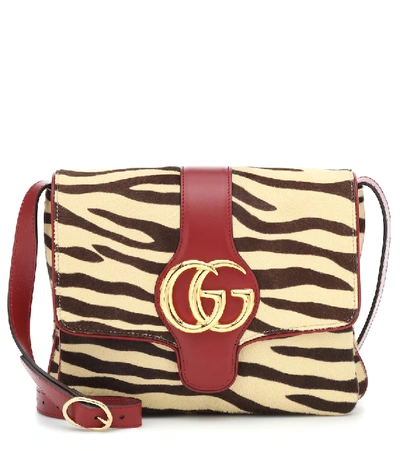 Shop Gucci Arli Medium Calf Hair Shoulder Bag In Multicoloured