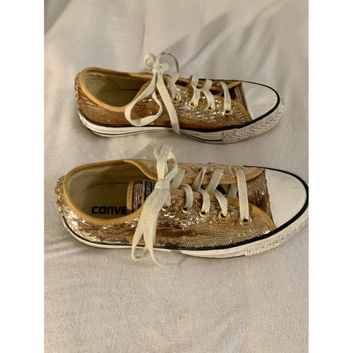 gold glitter converse