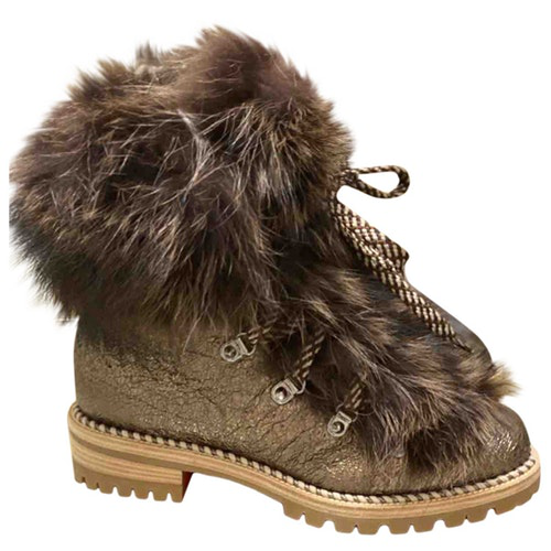 louboutin fur boots