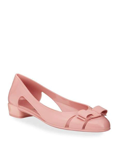 Shop Ferragamo Vara Jelly Ballet Flats In Desert Rose