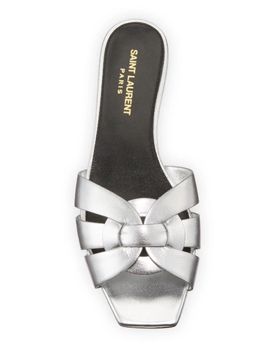 Shop Saint Laurent Nu Pied Metallic Flat Sandals In Gray Metallic