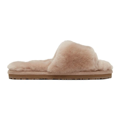 Shop Mou Pink Sheepskin Fur Slipper In Robe