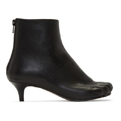 Shop Mm6 Maison Margiela Black Toe Feature Boots In T8013 Black