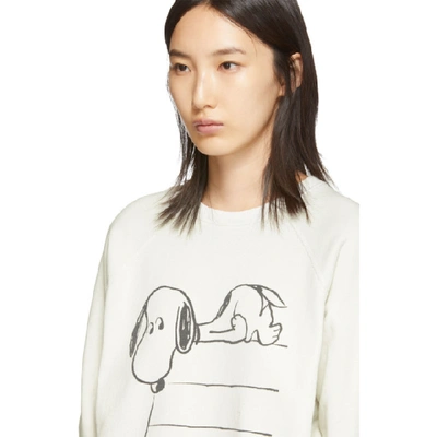 Shop Marc Jacobs Off-white The Peanuts Edition Snoopy Sweatshirt In 134 Vintwht