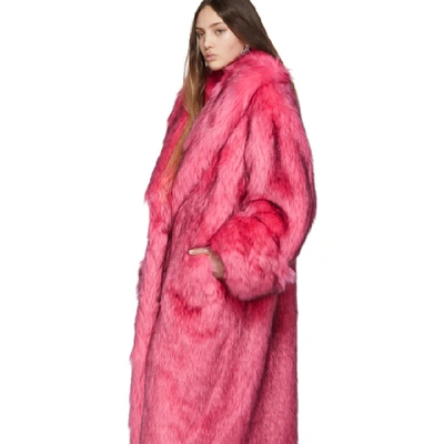 Shop Gucci Pink Faux-fur Oversized Coat In 5155 Pink