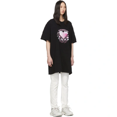 Shop Vetements Black Valentines Logo T-shirt