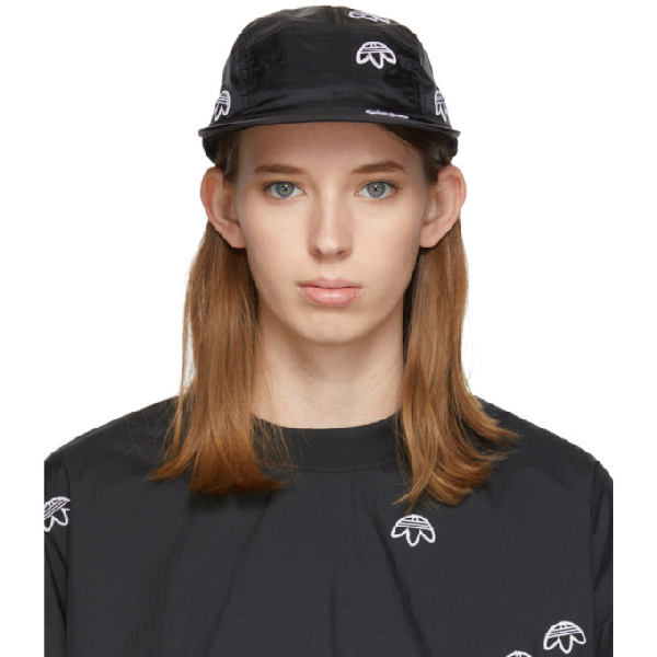 Alexander Wang Logo Cap In Black 