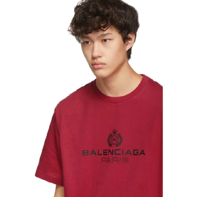Shop Balenciaga Red Paris Laurel Regular Fit T-shirt In Strawberry