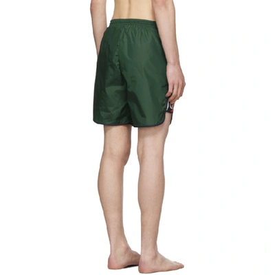 GUCCI 绿色徽标条纹泳裤