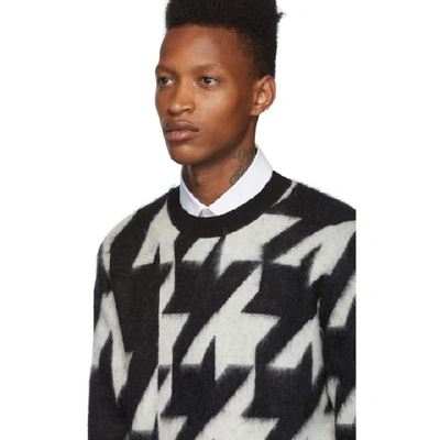 Shop Alexander Mcqueen Black And Off-white Dogtooth Jacquard Sweater In 1001 Blkivo