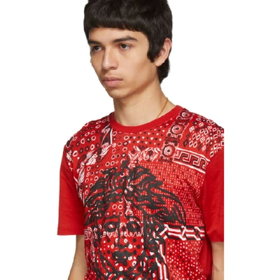 Shop Versace Red Bandana Medusa T-shirt In A743 Red