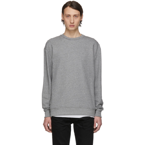 oversized grey crew neck sweatshirt