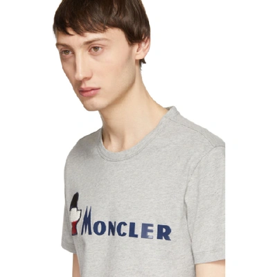 Shop Moncler Grey Maglia Logo T-shirt In 984.grey