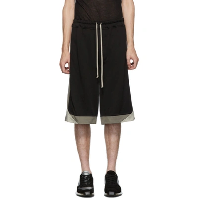 Shop Rick Owens Black Karloff Shorts In 093408 Blac