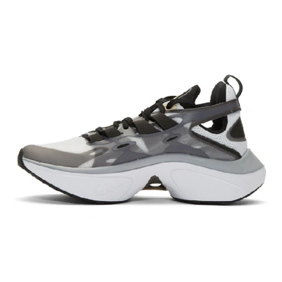 Shop Nike Grey And White Signal D/ms/x Sneakers In 002blkwhtgr