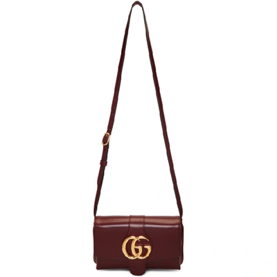 Shop Gucci Burgundy Small Arli Shoulder Bag In 6629 Burgun