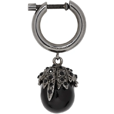 Shop Alexander Mcqueen Black Pearl Hoop Earring