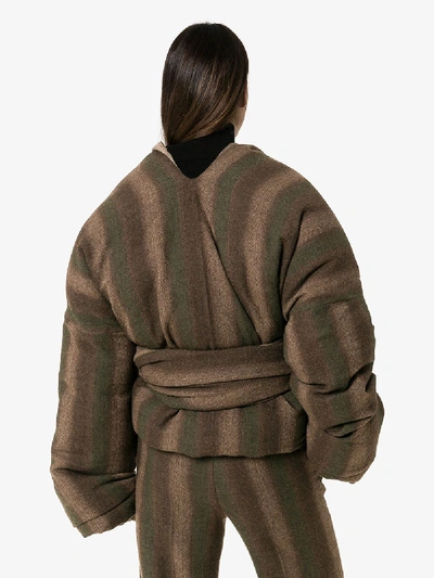 Asai Gefütterte Jacke Mit Bindegürtel In Brown