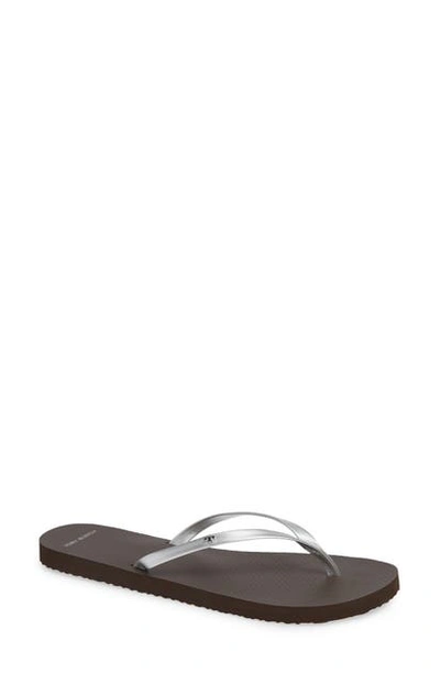 Shop Tory Burch Logo Metallic Flip Flop In Silver/ Black