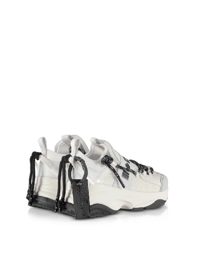 Shop Dsquared2 Sneakers In Bianco