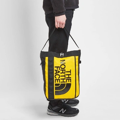 Illustrer Meget sur skuffet The North Face Basecamp Tote Bag In Yellow | ModeSens