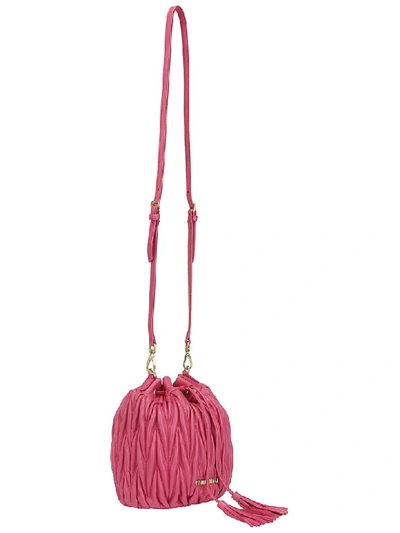 Shop Miu Miu Bucket Bag In Magenta