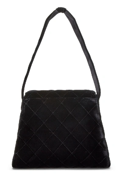 Pre-owned Chanel Black Quilted Velvet Handbag