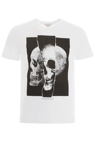 Shop Alexander Mcqueen Skulls T-shirt In White