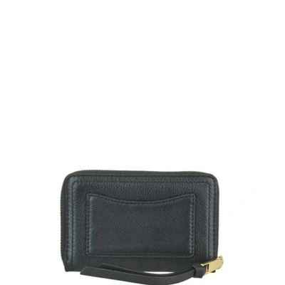 Shop Marc Jacobs Softshot Standard Wallet In Black