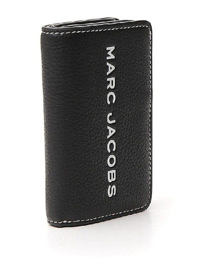 Shop Marc Jacobs Textured Tag Logo Print Mini Wallet In Black