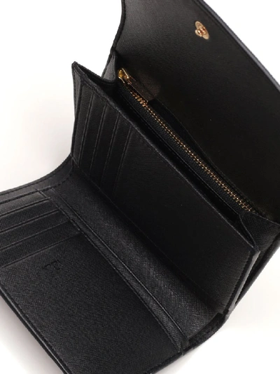 Shop Tory Burch Robinson Foldable Wallet In Black