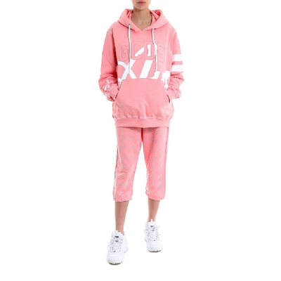 Shop Gcds Logo Print Cropped Sweatpants In Pink