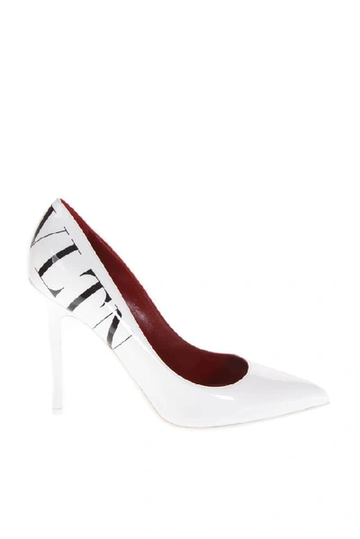 Shop Valentino Vltn Pumps In White/black