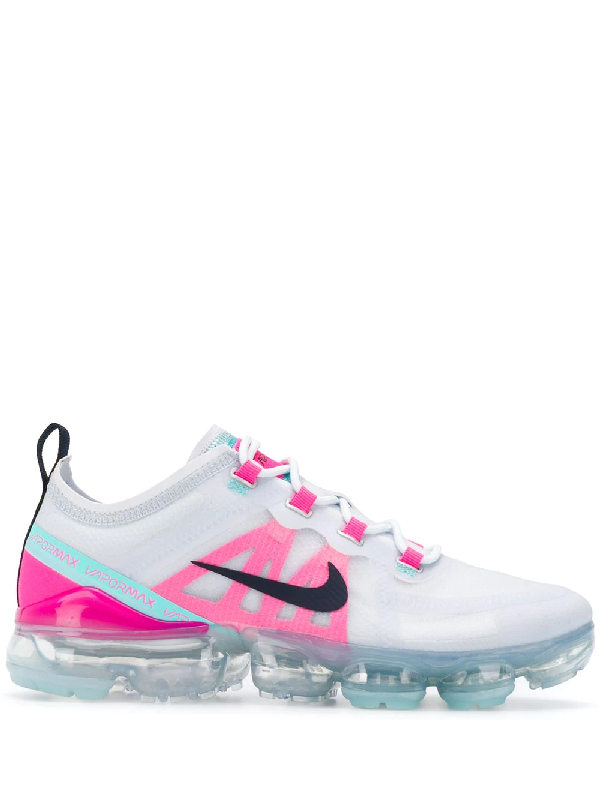 low top vapormax