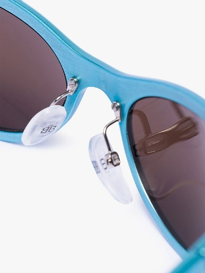 Shop Balenciaga Cat-eye-sonnenbrille In Blue