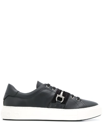 Shop Ferragamo Low-top Sneakers In Black