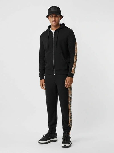 Burberry discount asherby hoodie