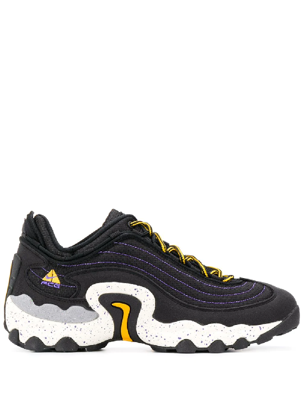 nike acg low