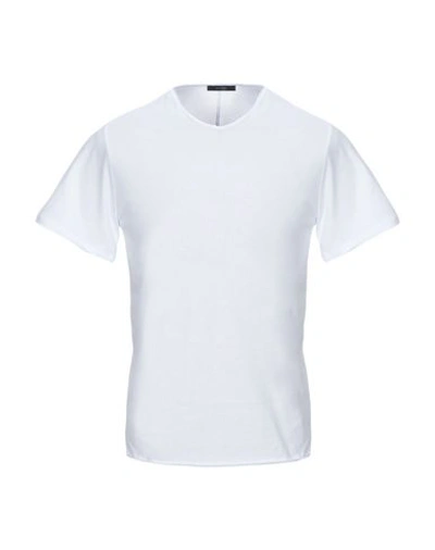 Kaos T-shirt In White