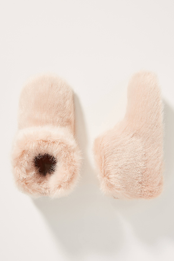 ugg fluffy slippers pink