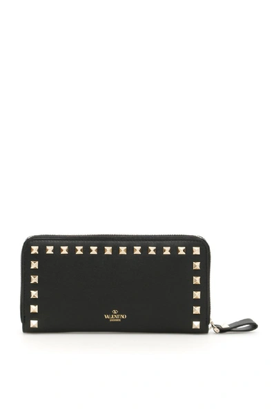 Shop Valentino Garavani Rockstud Leather Wallet In Black