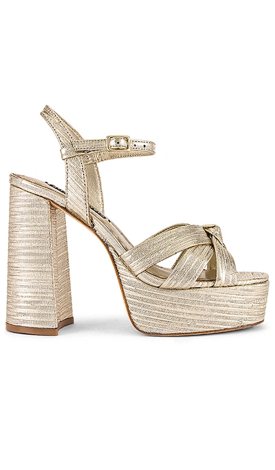 Shop Alice And Olivia Veren Heel In Light Gold