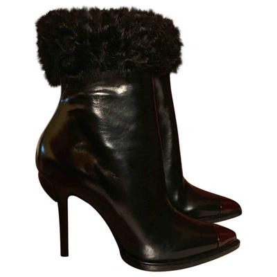 Pre-owned Nina Ricci Leather Ankle Boots In Black