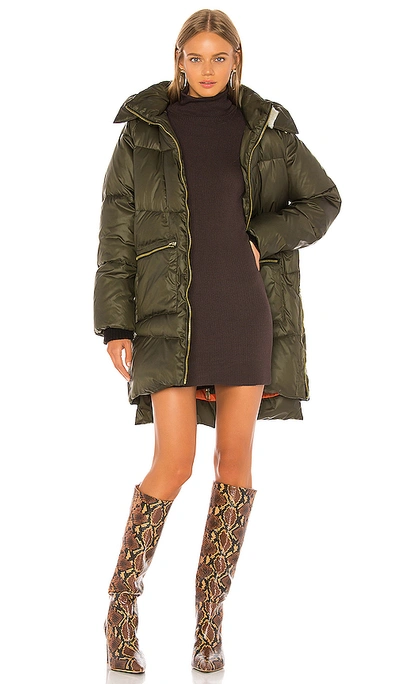 Shop Kendall + Kylie Puffer Parka In Olive