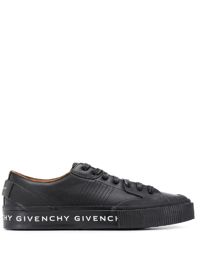 Shop Givenchy Sneakers Mit Schnürung In Black