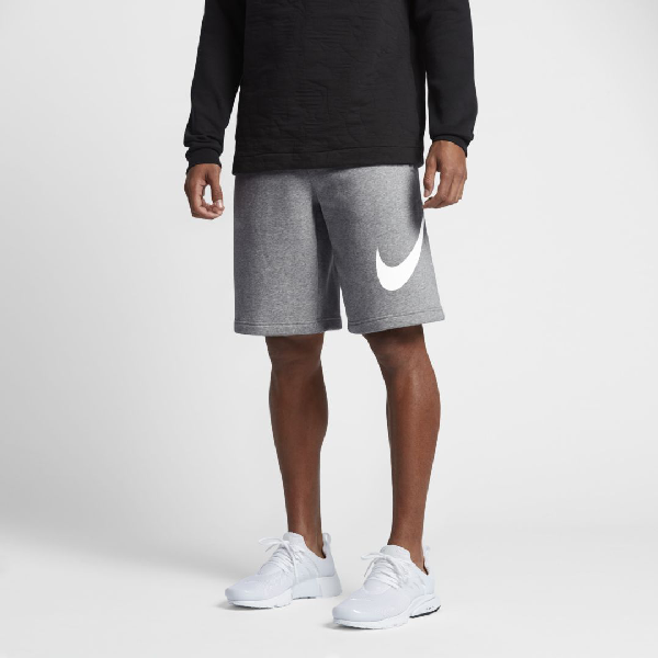 men's graphic shorts nike sportswear club