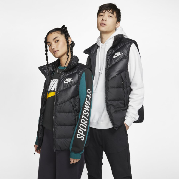 nike windrunner vest