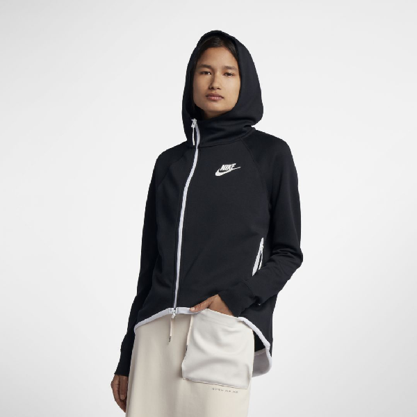 nike tech fleece bag