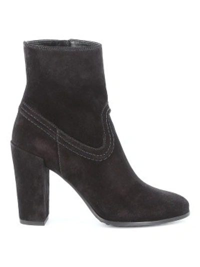 Shop Tod's 75b Saddlery Style Leather Booties In Black